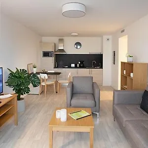 domitys-les-lanterne-bleue.fr-provencehotel.com/